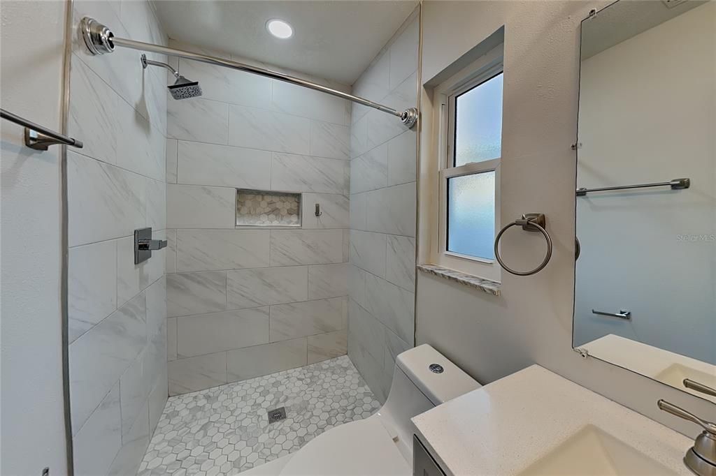 В аренду: $2,099 (3 спален, 2 ванн, 1536 Квадратных фут)
