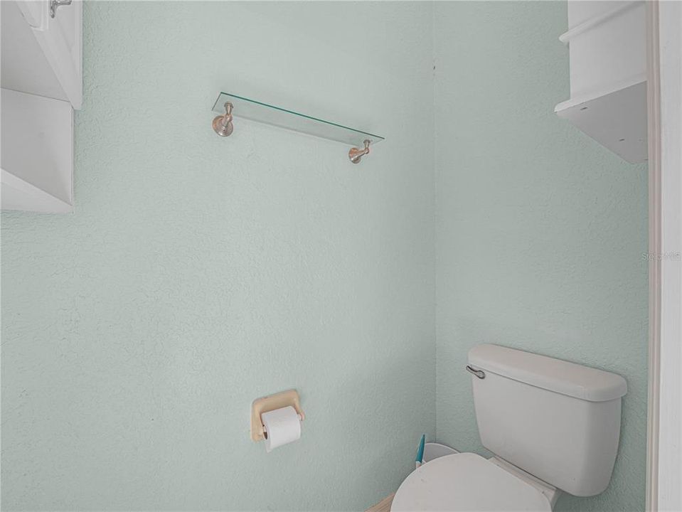 На продажу: $310,000 (3 спален, 2 ванн, 1680 Квадратных фут)