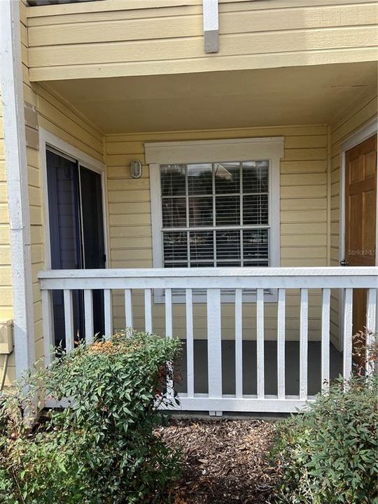 For Rent: $1,400 (1 beds, 1 baths, 627 Square Feet)