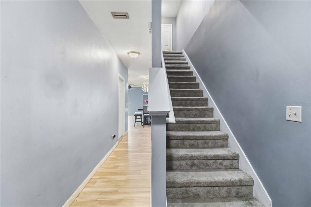 For Sale: $280,000 (3 beds, 2 baths, 1670 Square Feet)