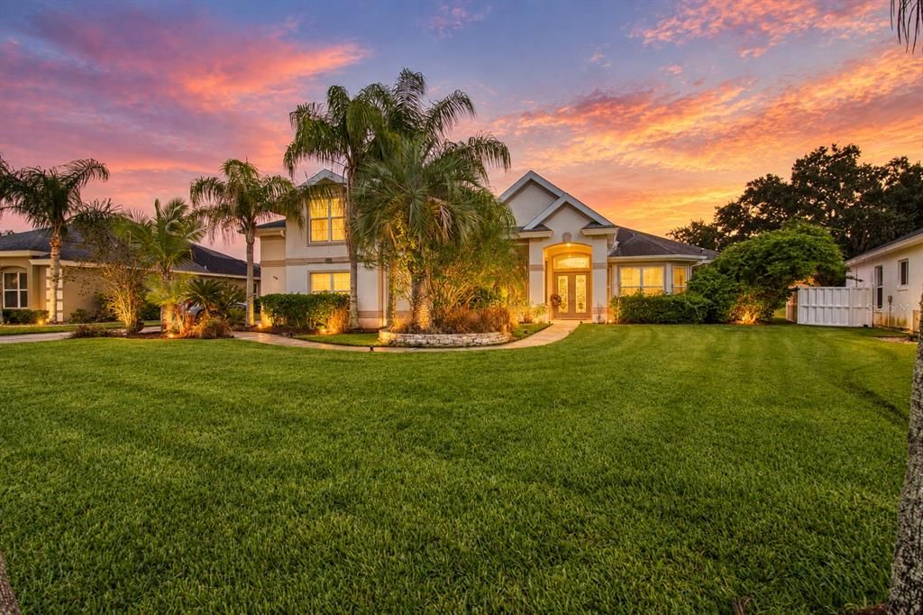For Sale: $699,000 (4 beds, 3 baths, 3424 Square Feet)