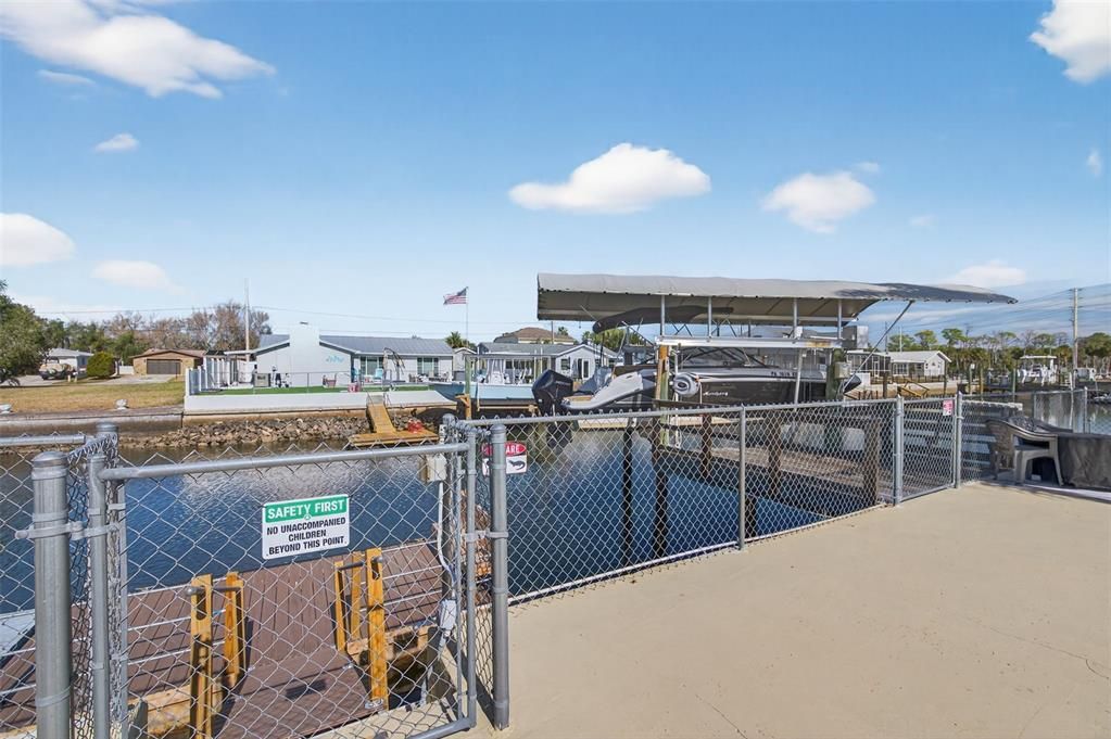 For Sale: $384,900 (3 beds, 2 baths, 1377 Square Feet)