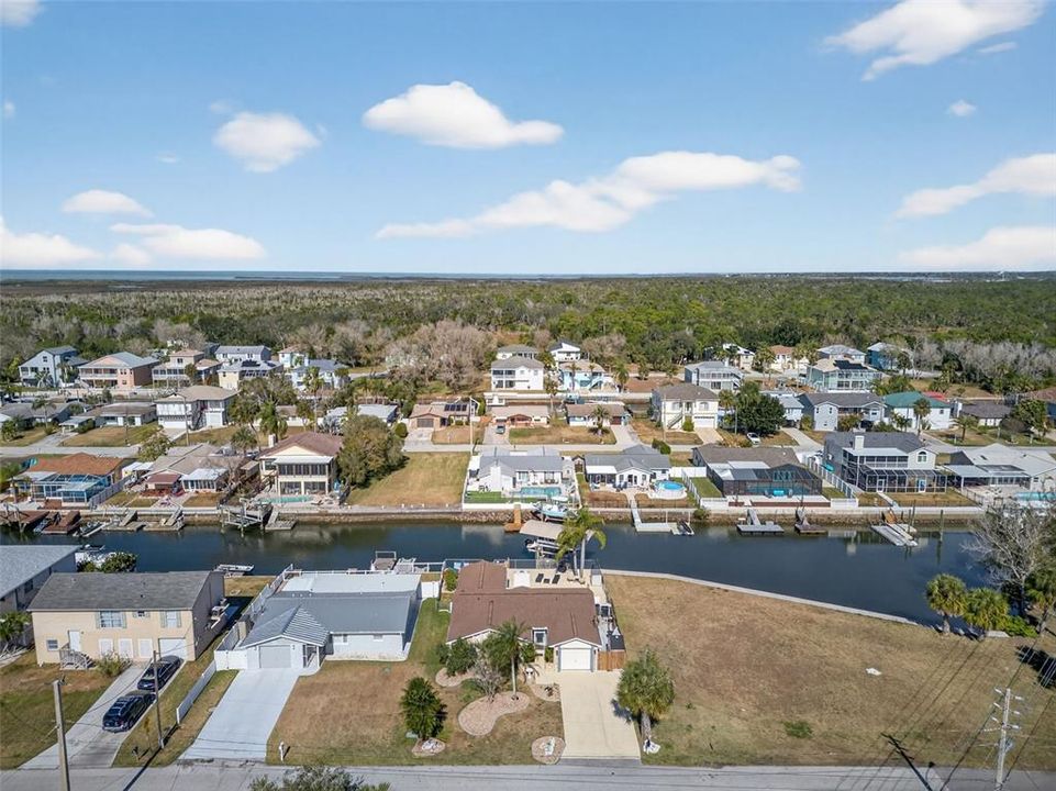 For Sale: $384,900 (3 beds, 2 baths, 1377 Square Feet)