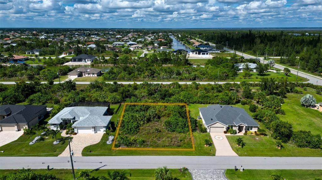 На продажу: $39,999 (0.25 acres)