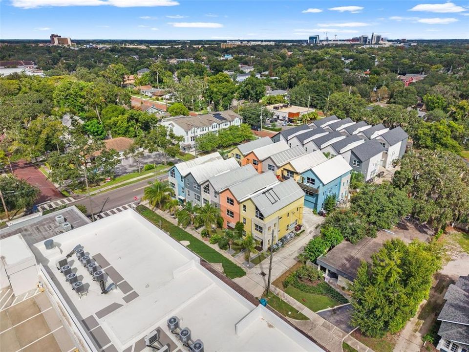 For Sale: $595,000 (3 beds, 3 baths, 1960 Square Feet)