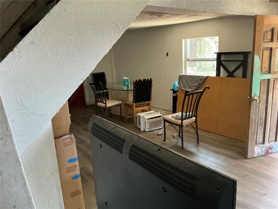 На продажу: $195,000 (3 спален, 2 ванн, 810 Квадратных фут)