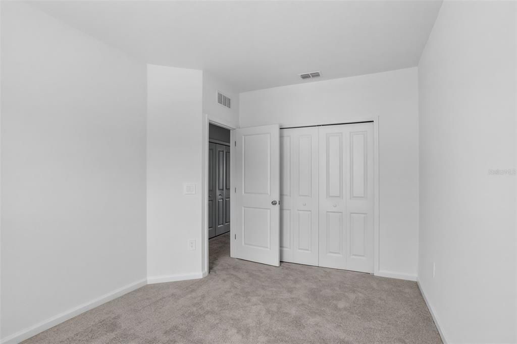 На продажу: $445,000 (3 спален, 2 ванн, 1834 Квадратных фут)