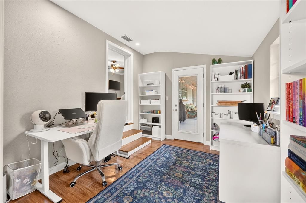 For Sale: $315,000 (3 beds, 2 baths, 1622 Square Feet)