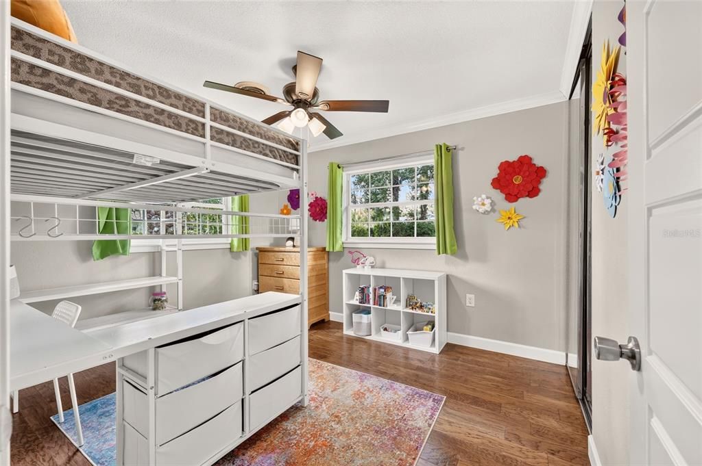 For Sale: $315,000 (3 beds, 2 baths, 1622 Square Feet)
