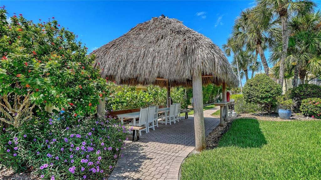 For Sale: $1,175,000 (3 beds, 3 baths, 2544 Square Feet)
