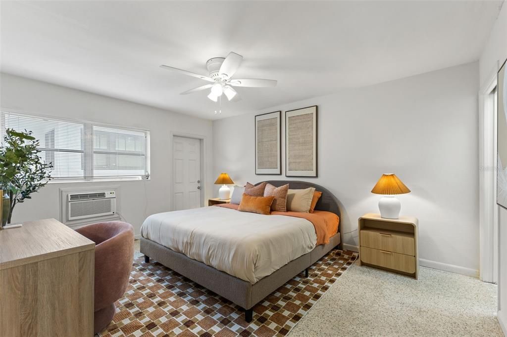 For Rent: $3,000 (2 beds, 2 baths, 1200 Square Feet)