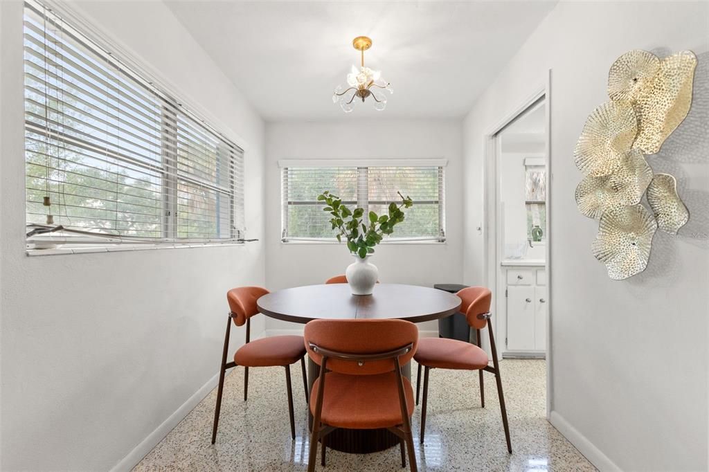 For Rent: $3,000 (2 beds, 2 baths, 1200 Square Feet)