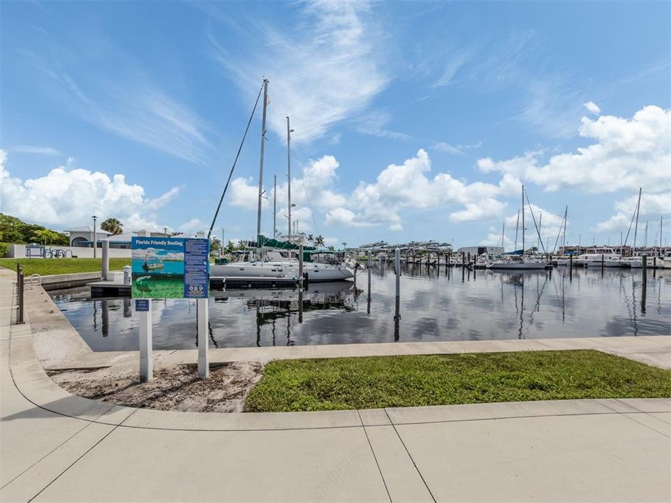 For Sale: $329,000 (2 beds, 2 baths, 1547 Square Feet)