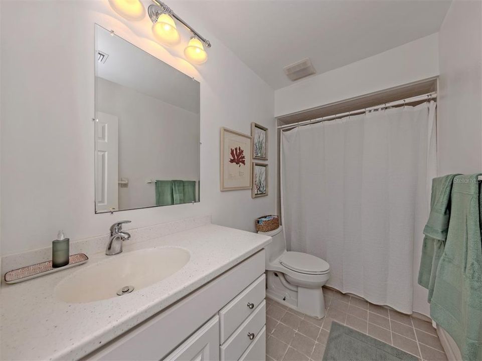 For Sale: $329,000 (2 beds, 2 baths, 1547 Square Feet)
