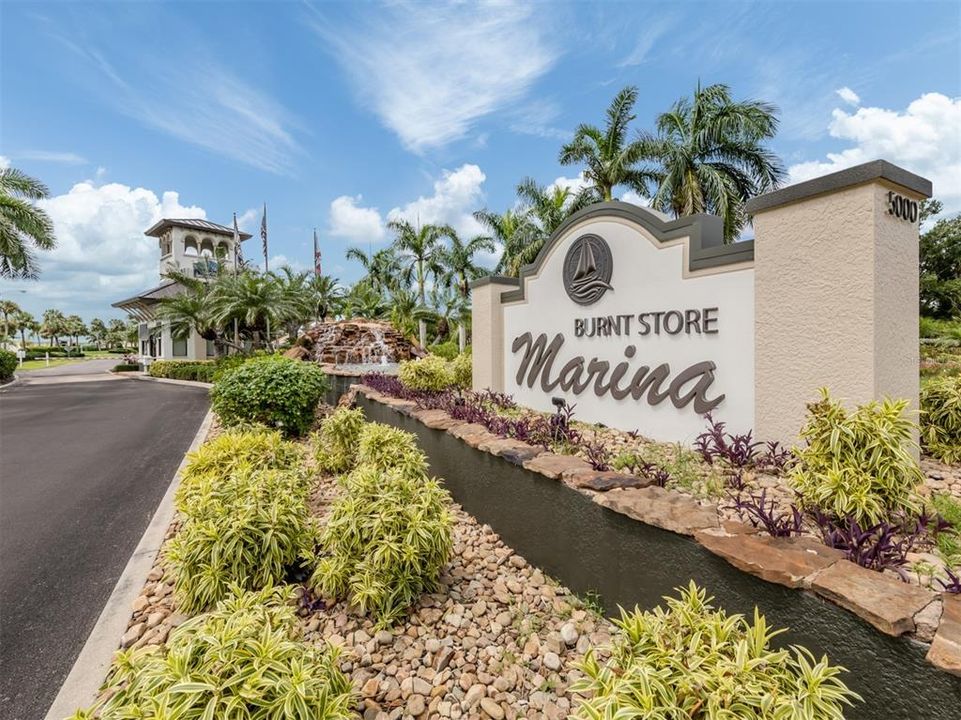 For Sale: $329,000 (2 beds, 2 baths, 1547 Square Feet)