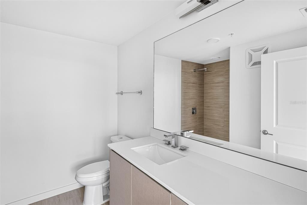 For Rent: $1,650 (2 beds, 2 baths, 1023 Square Feet)