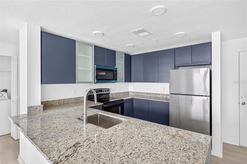 For Rent: $1,650 (2 beds, 2 baths, 1023 Square Feet)