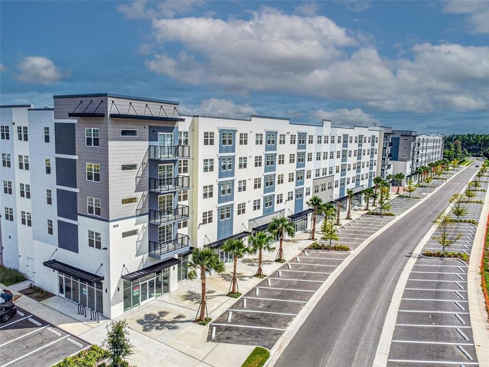 For Rent: $1,650 (2 beds, 2 baths, 1023 Square Feet)