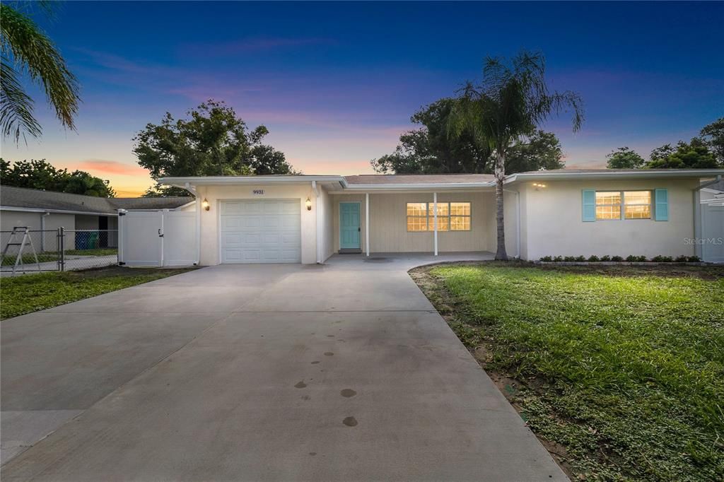 For Rent: $2,945 (3 beds, 2 baths, 1906 Square Feet)