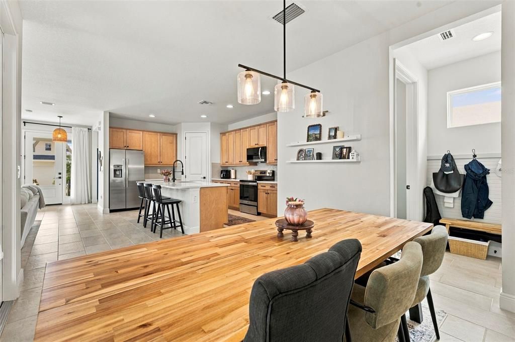 En Venta: $510,000 (3 camas, 2 baños, 2089 Pies cuadrados)