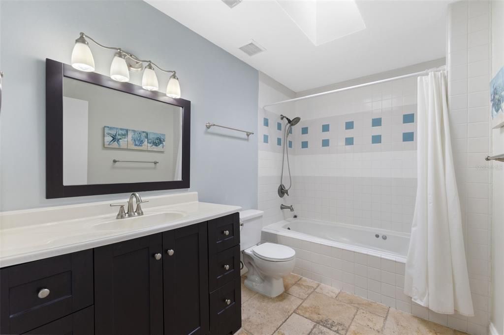 For Sale: $1,300,000 (3 beds, 3 baths, 2074 Square Feet)