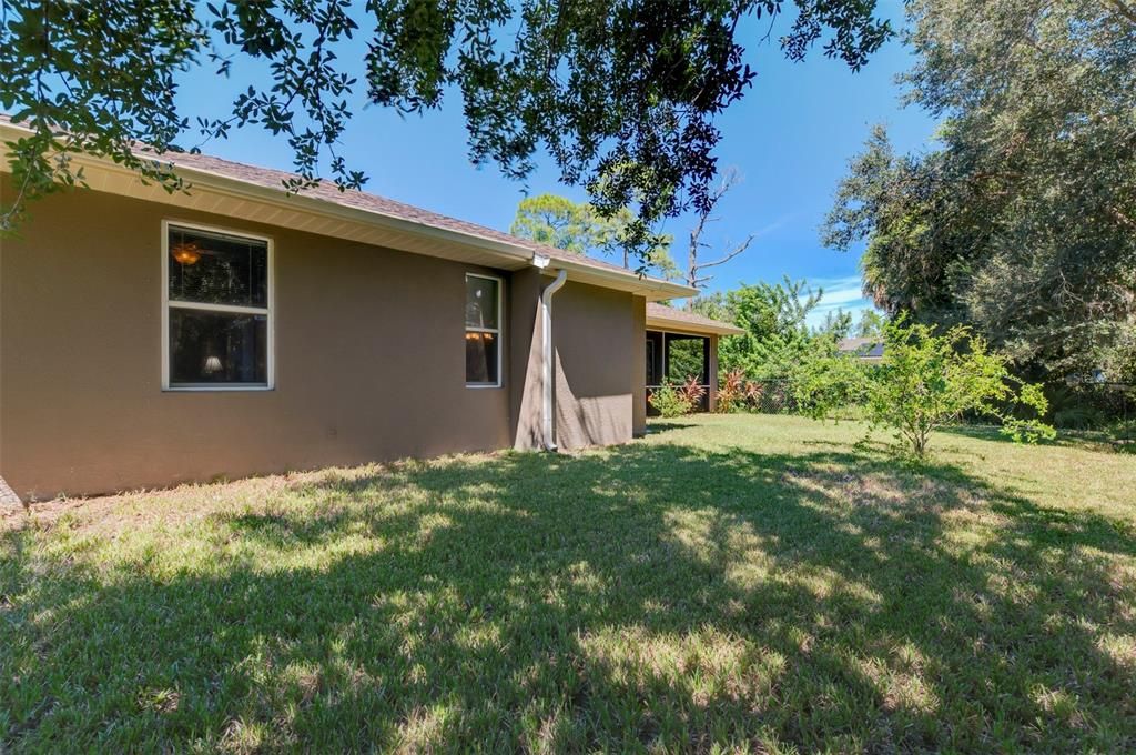 En Venta: $299,500 (3 camas, 2 baños, 1816 Pies cuadrados)