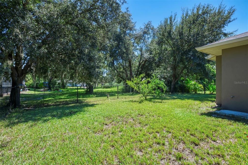En Venta: $299,500 (3 camas, 2 baños, 1816 Pies cuadrados)