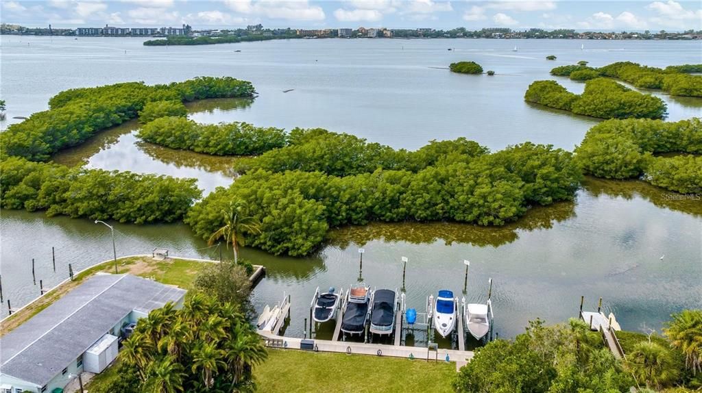 En Venta: $247,000 (0.17 acres)