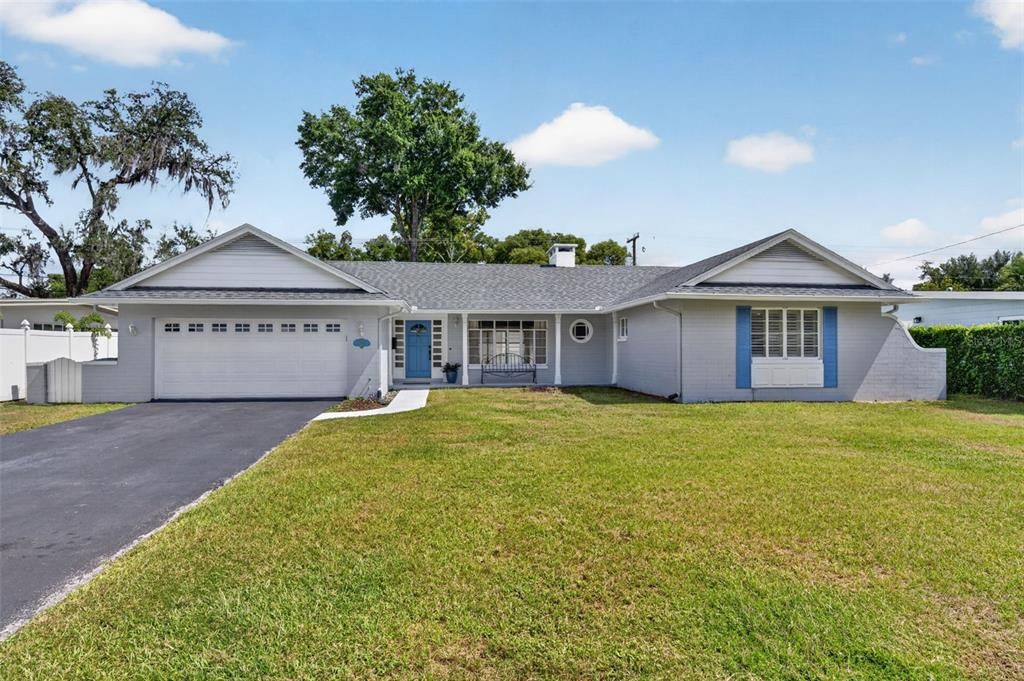 For Sale: $550,000 (3 beds, 2 baths, 1583 Square Feet)
