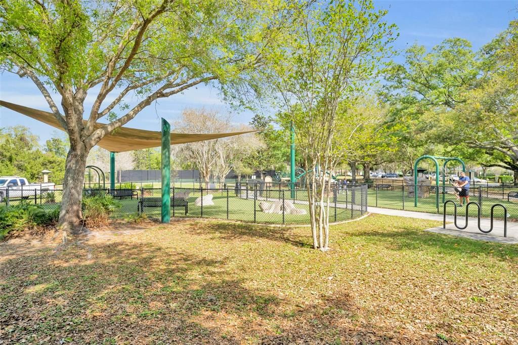 For Sale: $550,000 (3 beds, 2 baths, 1583 Square Feet)