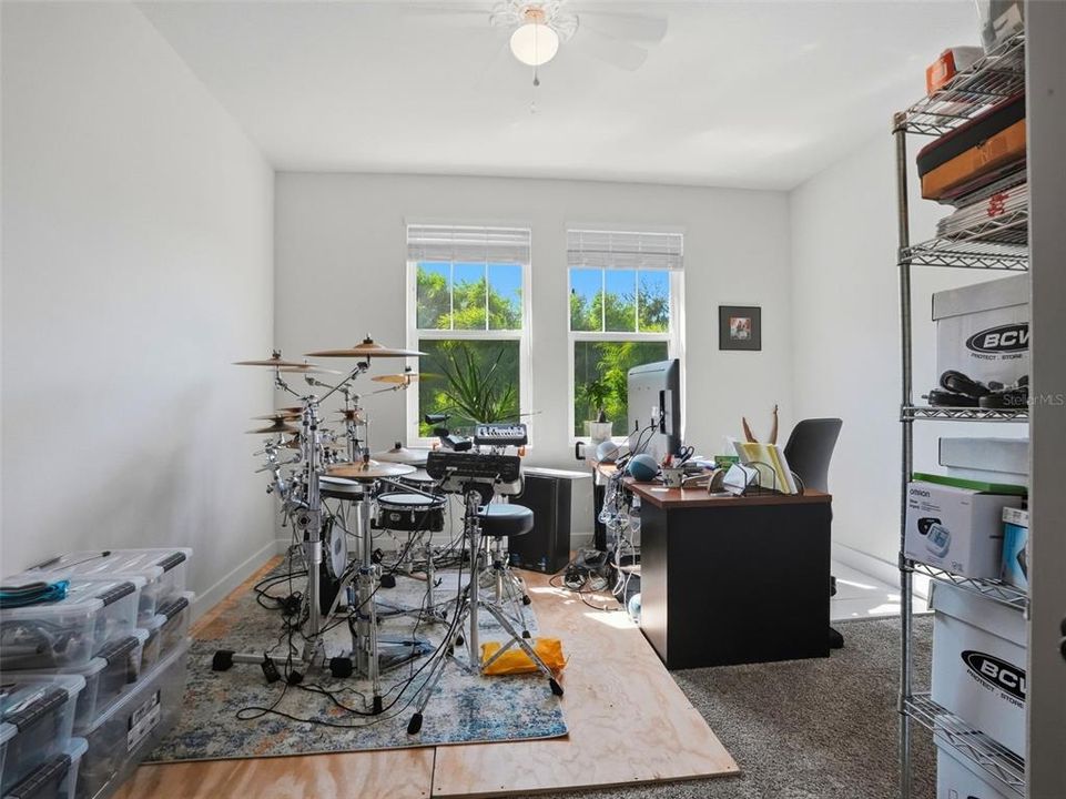 En Venta: $749,900 (3 camas, 2 baños, 2248 Pies cuadrados)