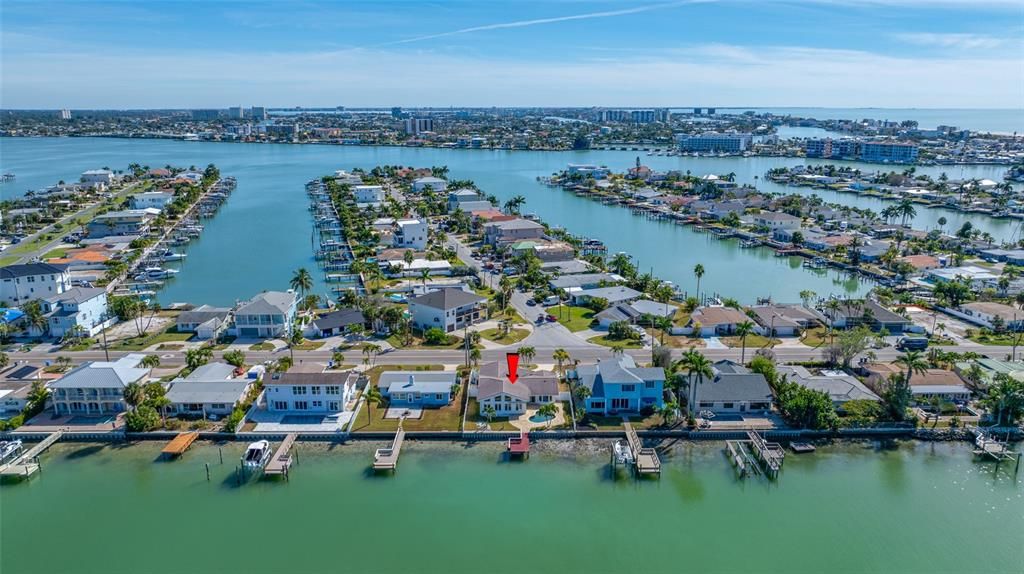For Sale: $1,099,900 (3 beds, 2 baths, 1855 Square Feet)