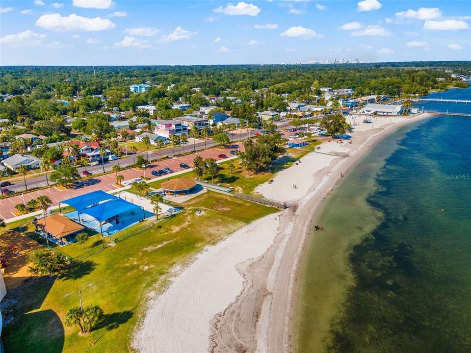 На продажу: $164,900 (1 спален, 1 ванн, 1060 Квадратных фут)