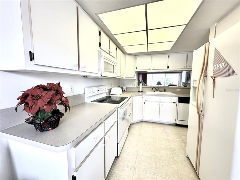 For Rent: $1,495 (2 beds, 2 baths, 1150 Square Feet)