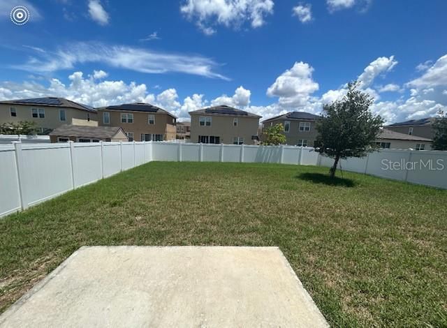 For Rent: $2,700 (4 beds, 2 baths, 1962 Square Feet)