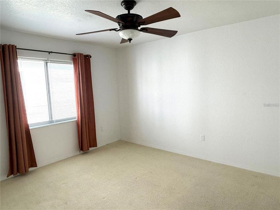 For Sale: $250,000 (2 beds, 2 baths, 1572 Square Feet)