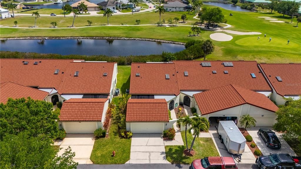 For Sale: $250,000 (2 beds, 2 baths, 1572 Square Feet)