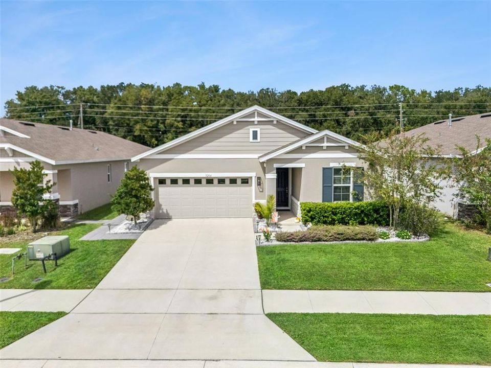 En Venta: $390,000 (4 camas, 3 baños, 2291 Pies cuadrados)