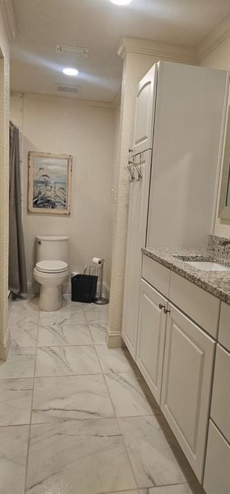 En Venta: $289,900 (2 camas, 2 baños, 1270 Pies cuadrados)