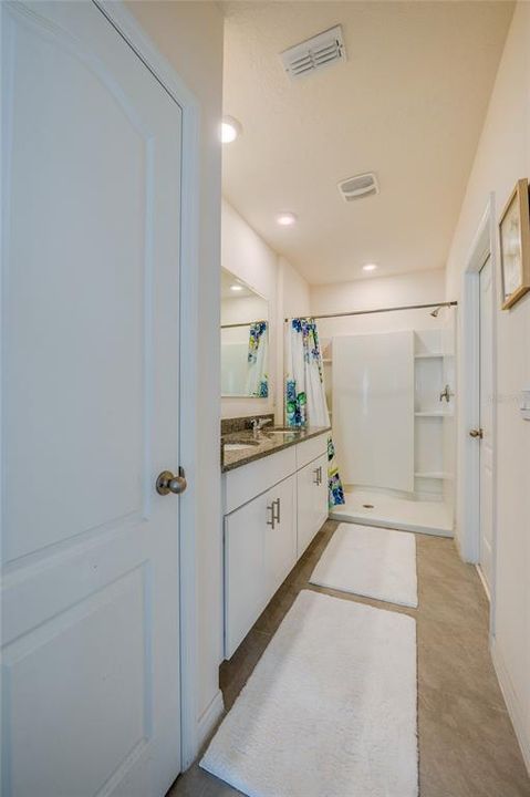For Rent: $2,000 (2 beds, 2 baths, 1624 Square Feet)