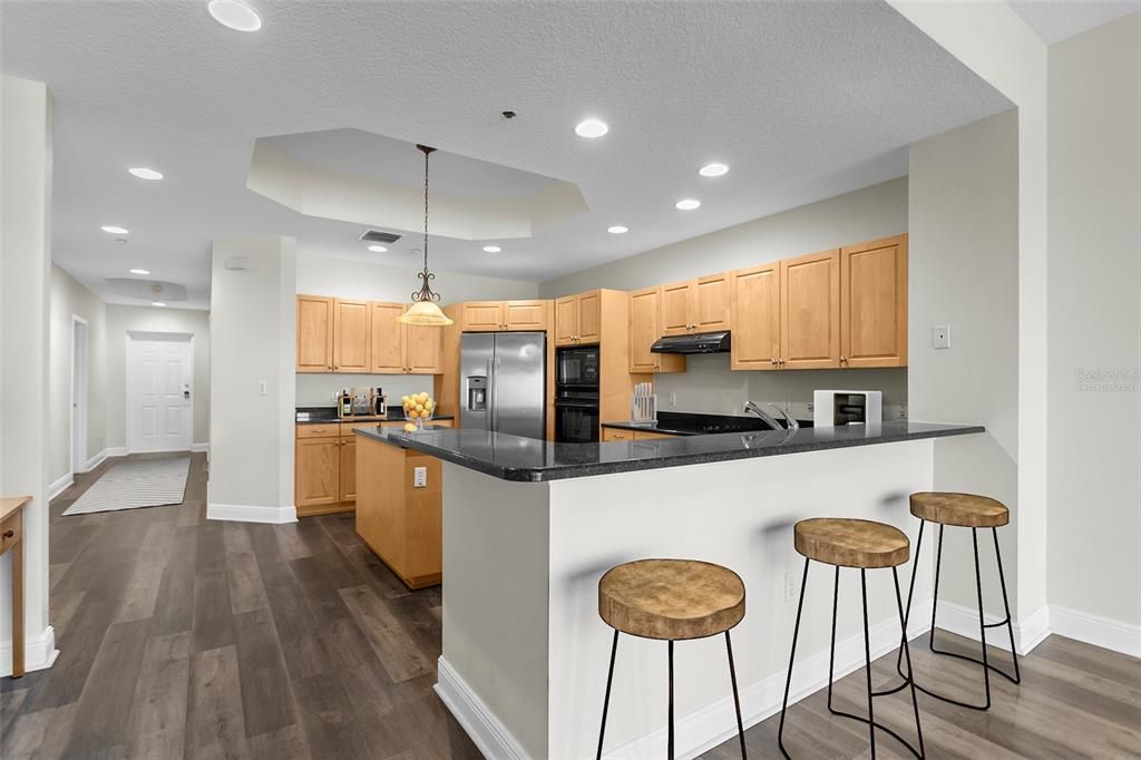 For Sale: $1,100,000 (3 beds, 3 baths, 1995 Square Feet)