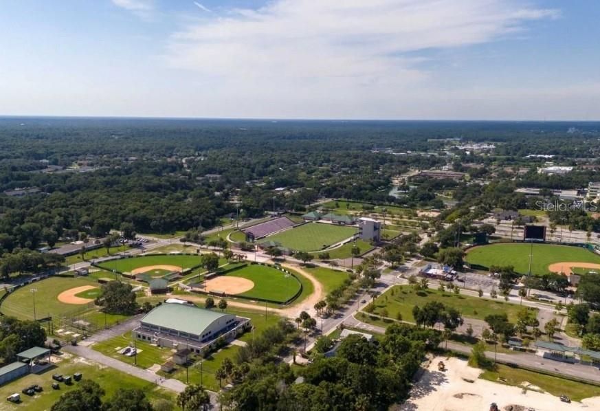 待售: $529,990 (4 贝兹, 3 浴室, 2286 平方英尺)