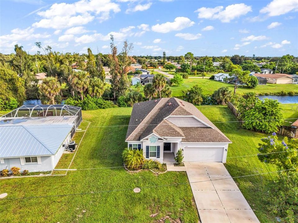For Sale: $334,900 (3 beds, 2 baths, 1998 Square Feet)