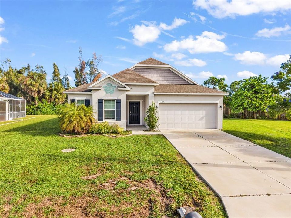 For Sale: $334,900 (3 beds, 2 baths, 1998 Square Feet)