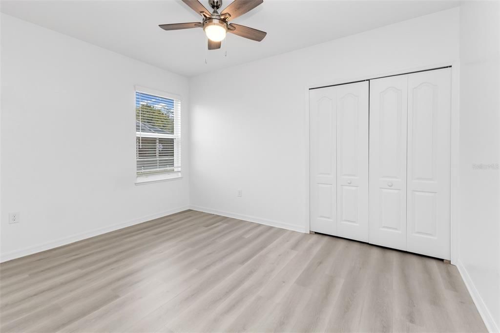 For Sale: $334,900 (3 beds, 2 baths, 1998 Square Feet)