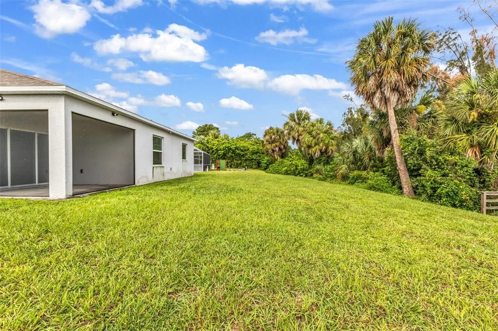 For Sale: $334,900 (3 beds, 2 baths, 1998 Square Feet)