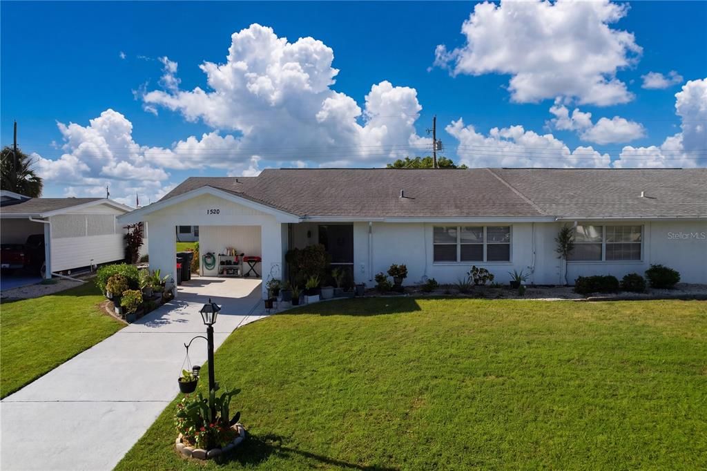 For Sale: $255,000 (2 beds, 2 baths, 1384 Square Feet)