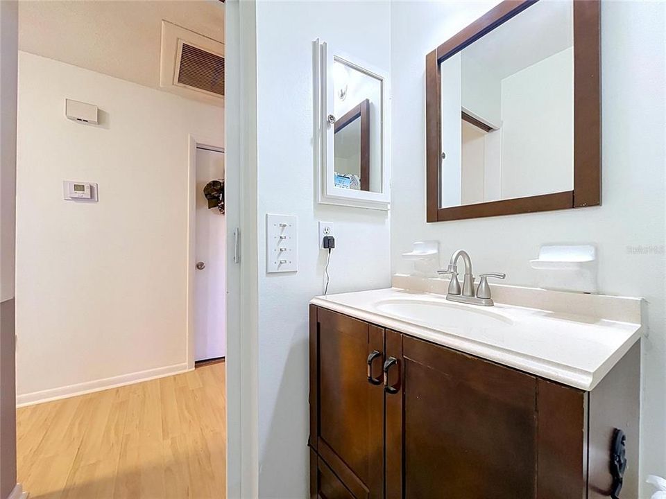 For Sale: $255,000 (2 beds, 2 baths, 1384 Square Feet)
