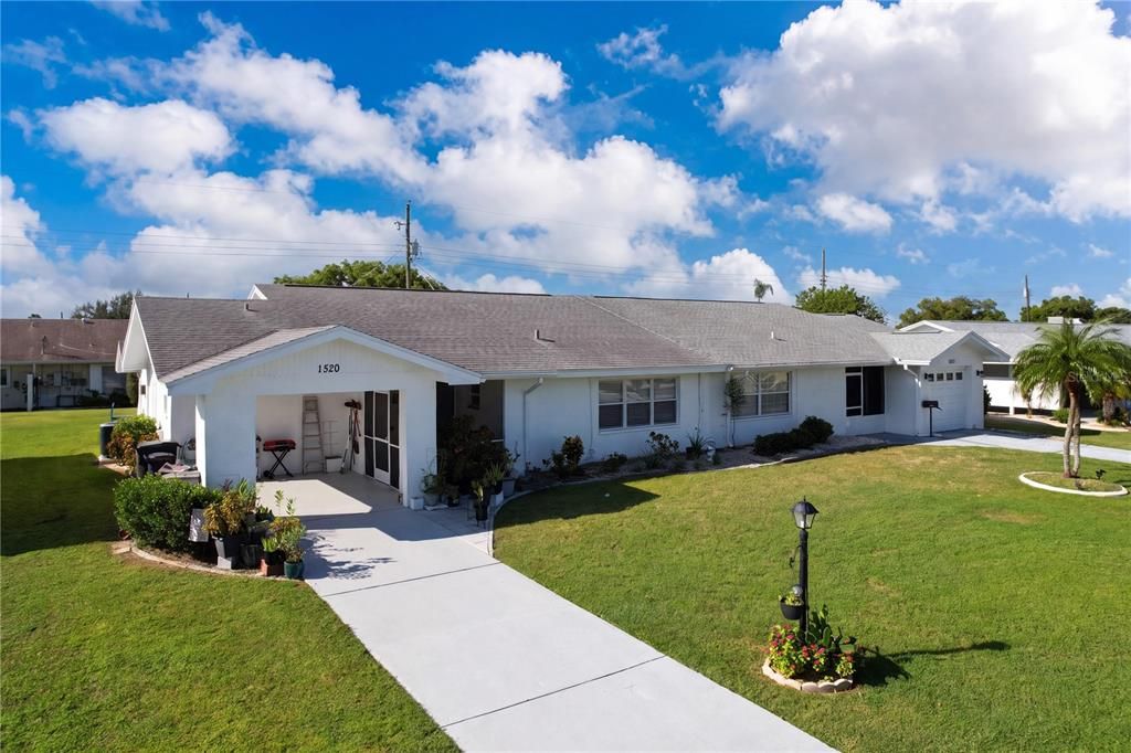 For Sale: $255,000 (2 beds, 2 baths, 1384 Square Feet)