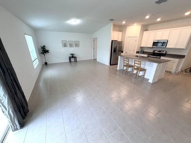 For Sale: $299,000 (3 beds, 2 baths, 1560 Square Feet)